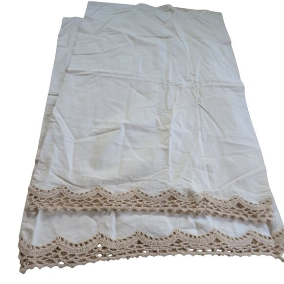 Vintage Pair of 2 Beige Cotton Pillowcases Crochet Lace Trim Standard 20x31 NEW - Picture 9 of 11
